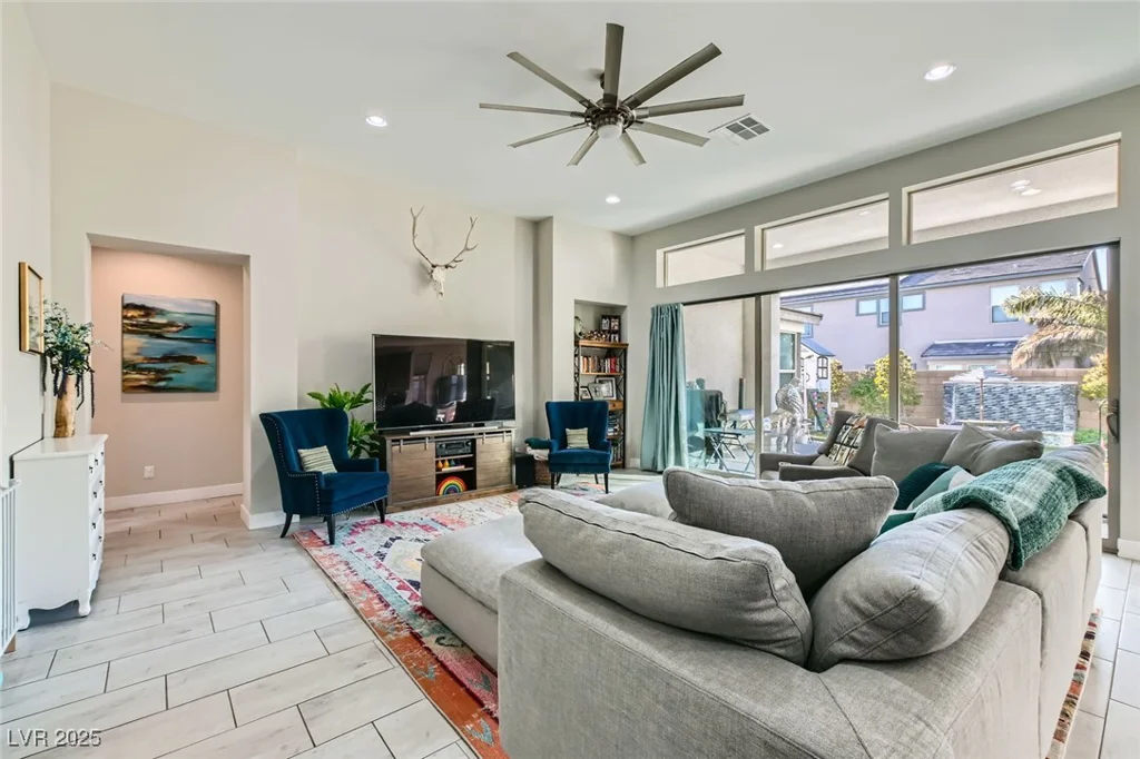9765 Skye Star, Las Vegas, NV 89166