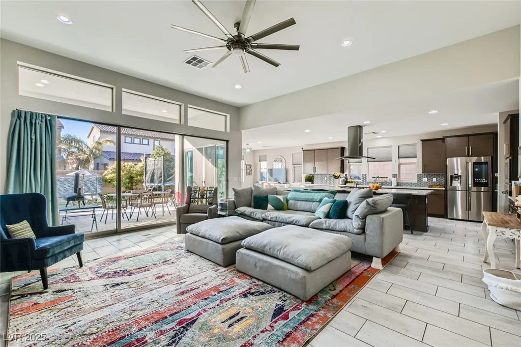 9765 Skye Star, Las Vegas, NV 89166