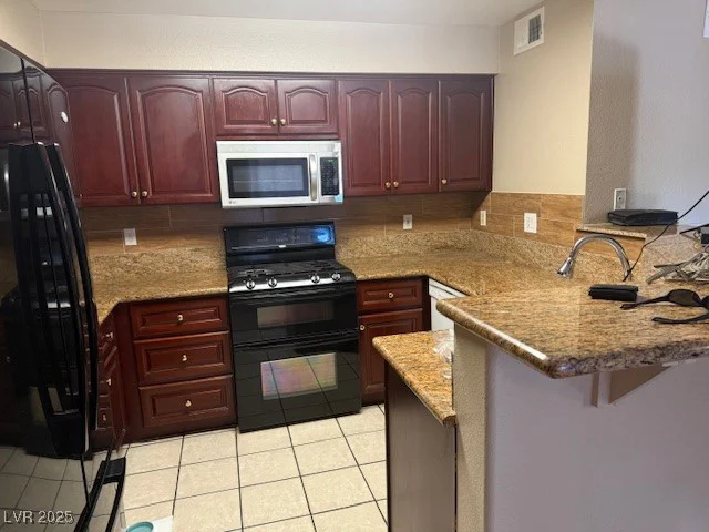 7912 Foxwood, Las Vegas, NV 89145