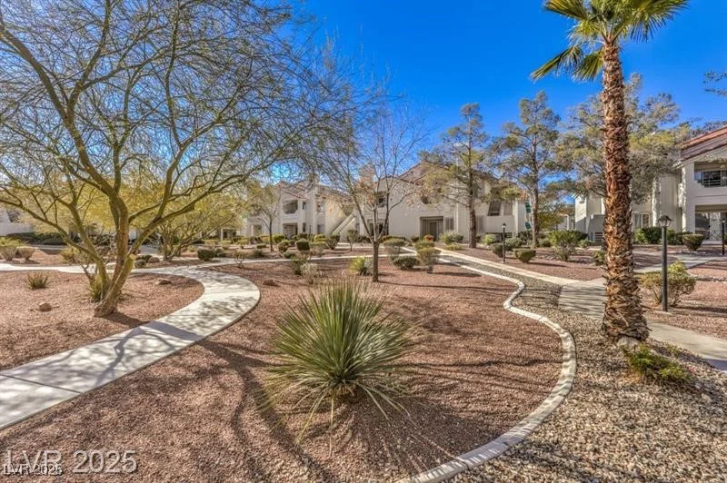 7912 Foxwood, Las Vegas, NV 89145