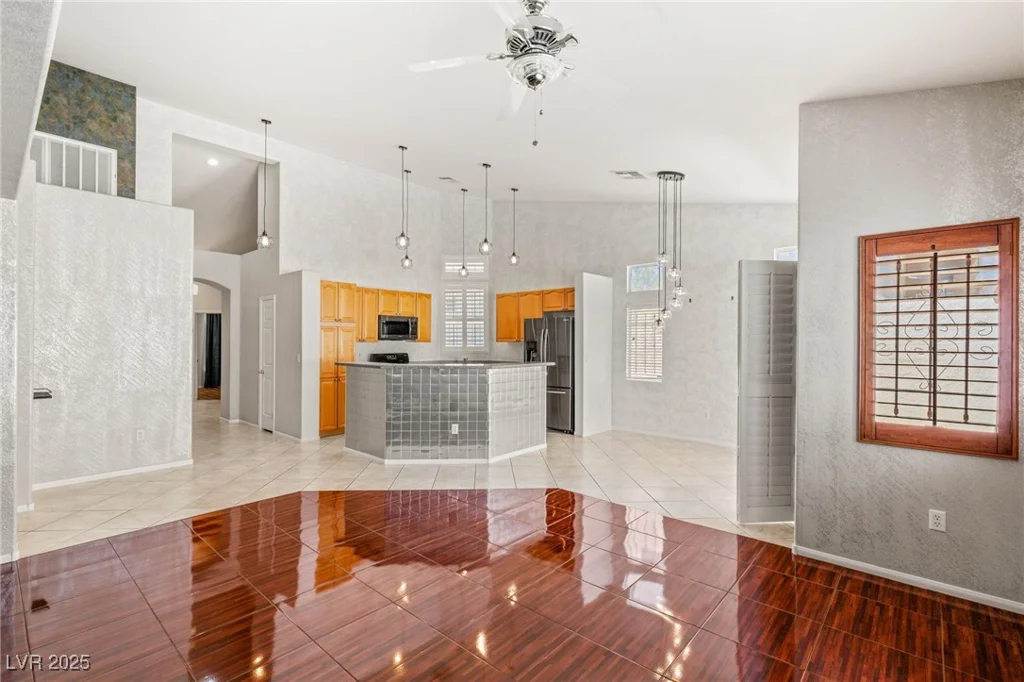 9688 MEEKS BAY, Las Vegas, NV 89148