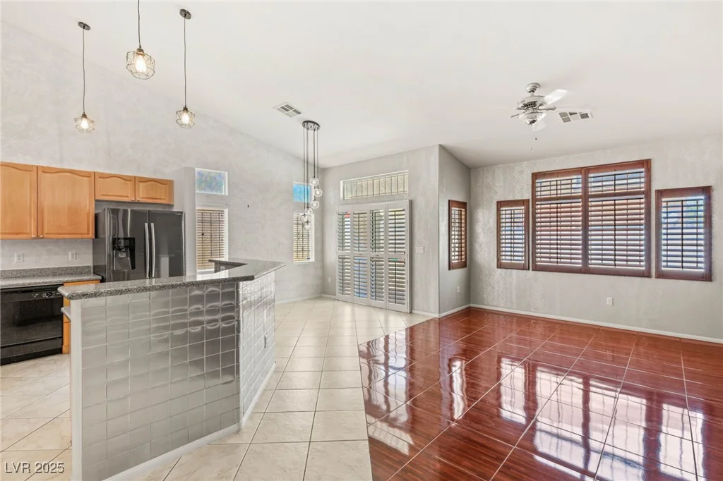 9688 MEEKS BAY, Las Vegas, NV 89148