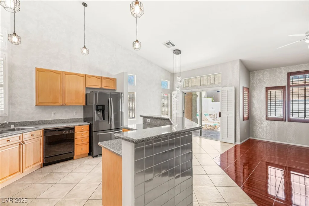 9688 MEEKS BAY, Las Vegas, NV 89148