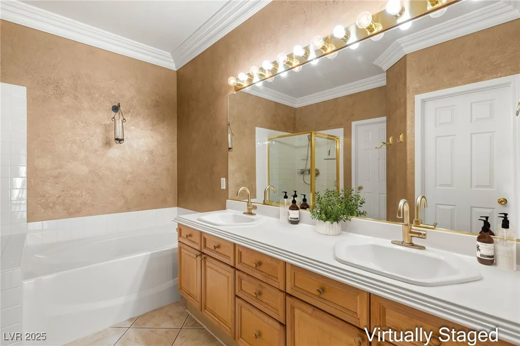 9688 MEEKS BAY, Las Vegas, NV 89148