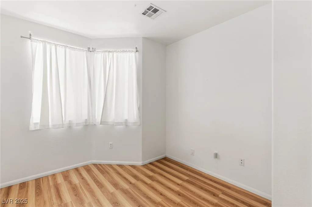 9688 MEEKS BAY, Las Vegas, NV 89148