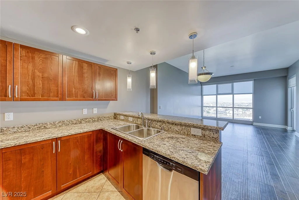 150 LAS VEGAS, North Las Vegas, NV 89101