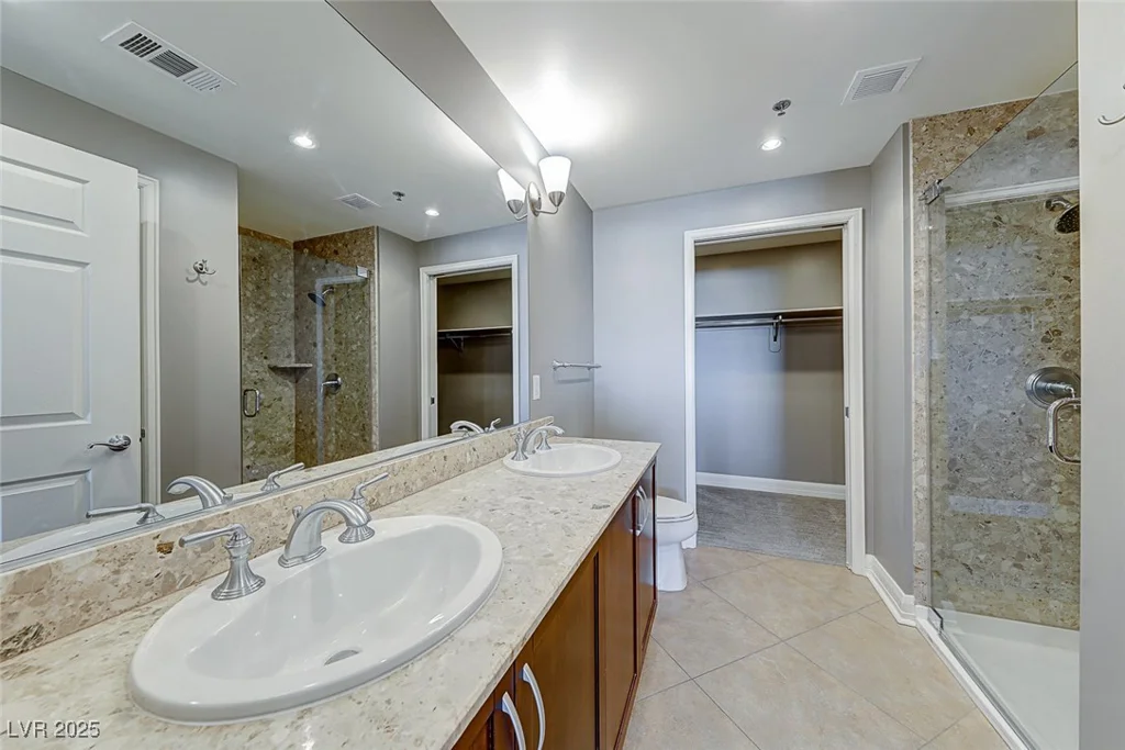 150 LAS VEGAS, North Las Vegas, NV 89101