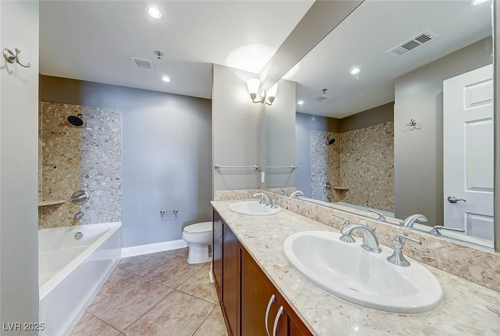 150 LAS VEGAS, North Las Vegas, NV 89101