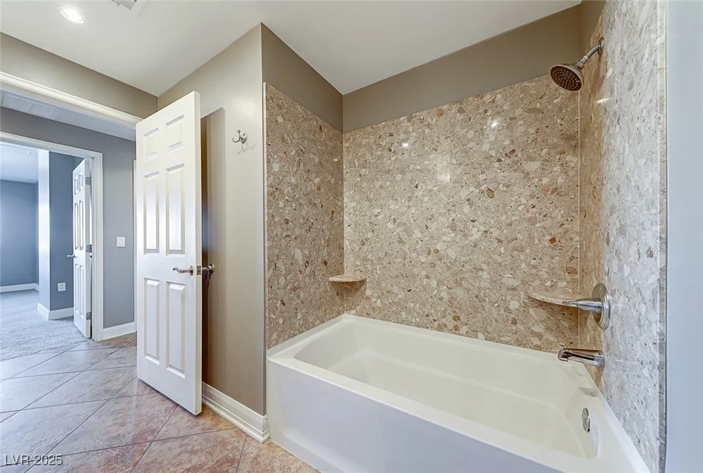150 LAS VEGAS, North Las Vegas, NV 89101