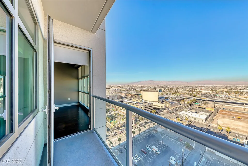 150 LAS VEGAS, North Las Vegas, NV 89101