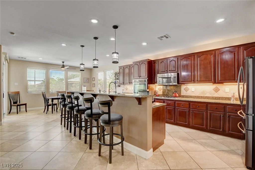 2117 Mountain Rail, North Las Vegas, NV 89084