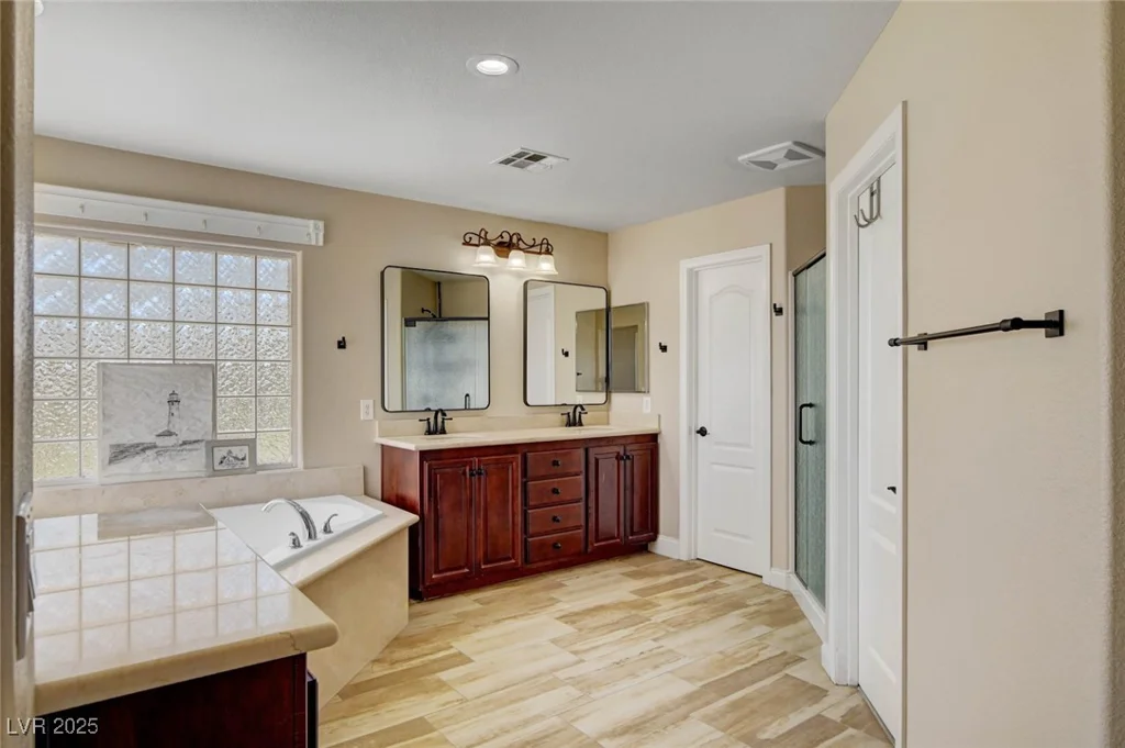 2117 Mountain Rail, North Las Vegas, NV 89084