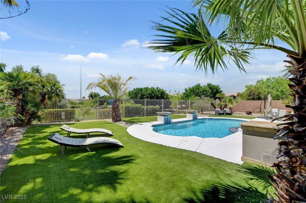 2117 Mountain Rail, North Las Vegas, NV 89084