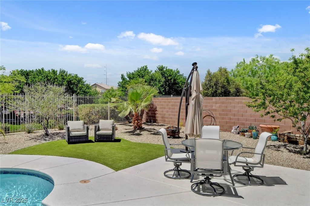 2117 Mountain Rail, North Las Vegas, NV 89084