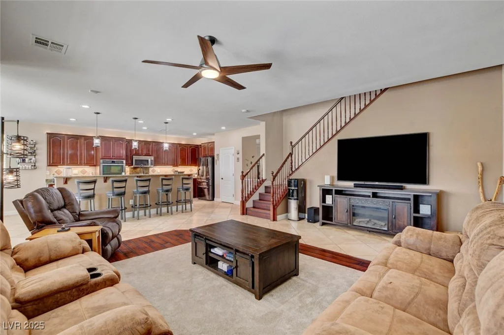 2117 Mountain Rail, North Las Vegas, NV 89084