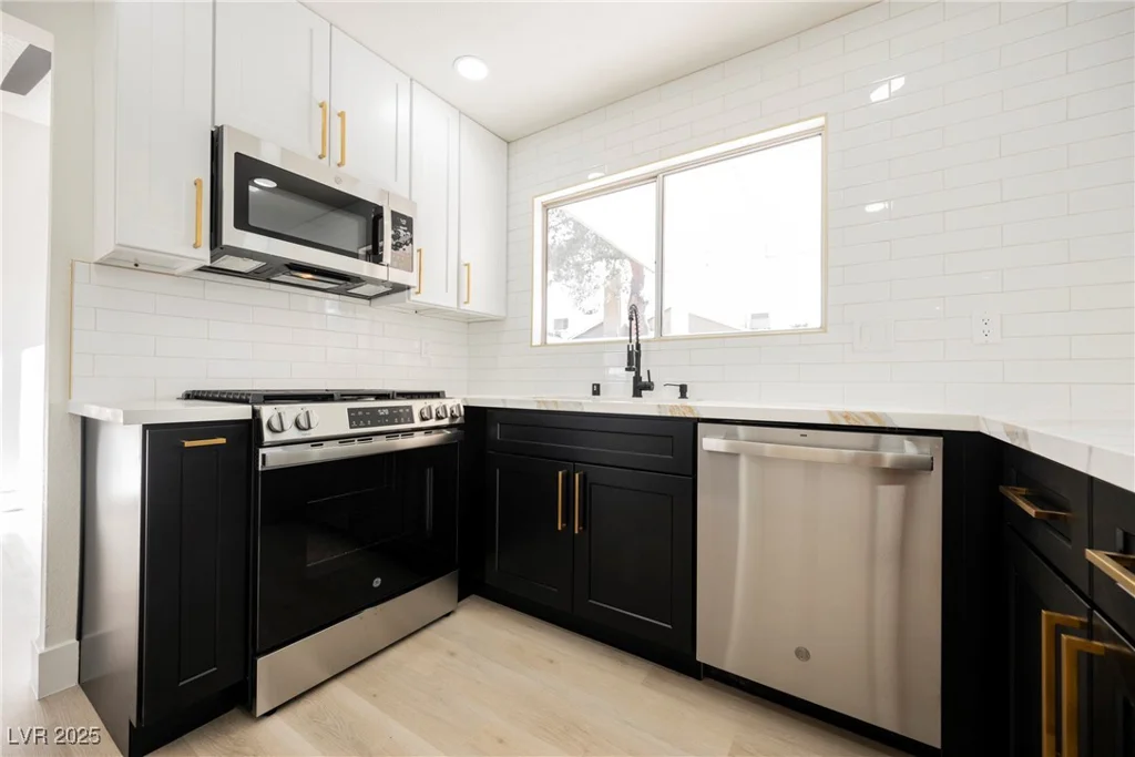 4669 Winfield, Las Vegas, NV 89147