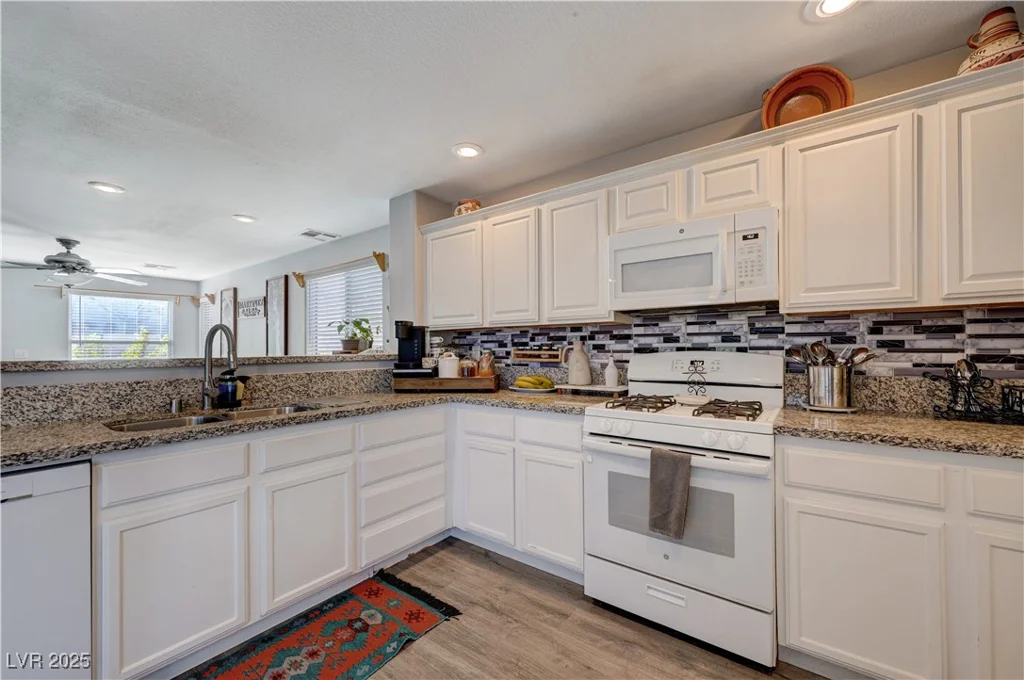 10342 Adrianna, Las Vegas, NV 89129