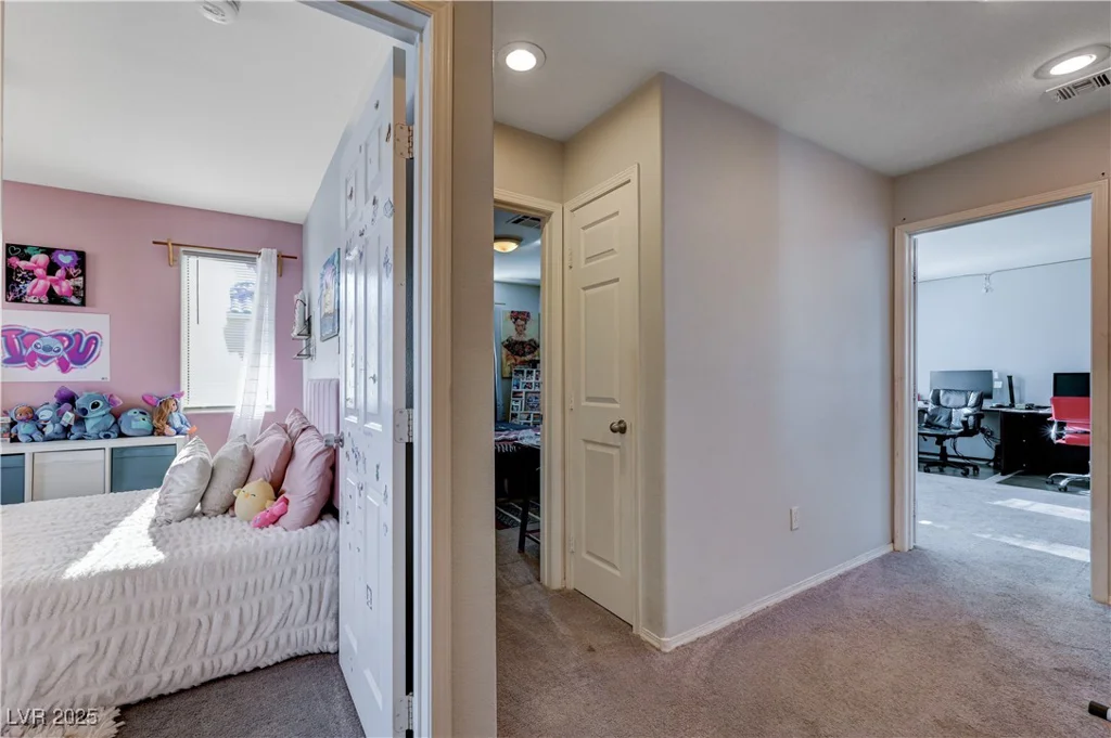 10342 Adrianna, Las Vegas, NV 89129
