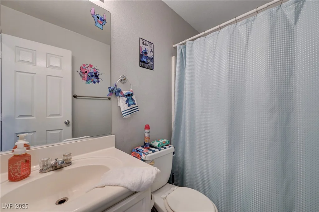 10342 Adrianna, Las Vegas, NV 89129