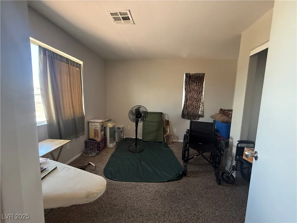 6287 Stone Hollow, Las Vegas, NV 89156