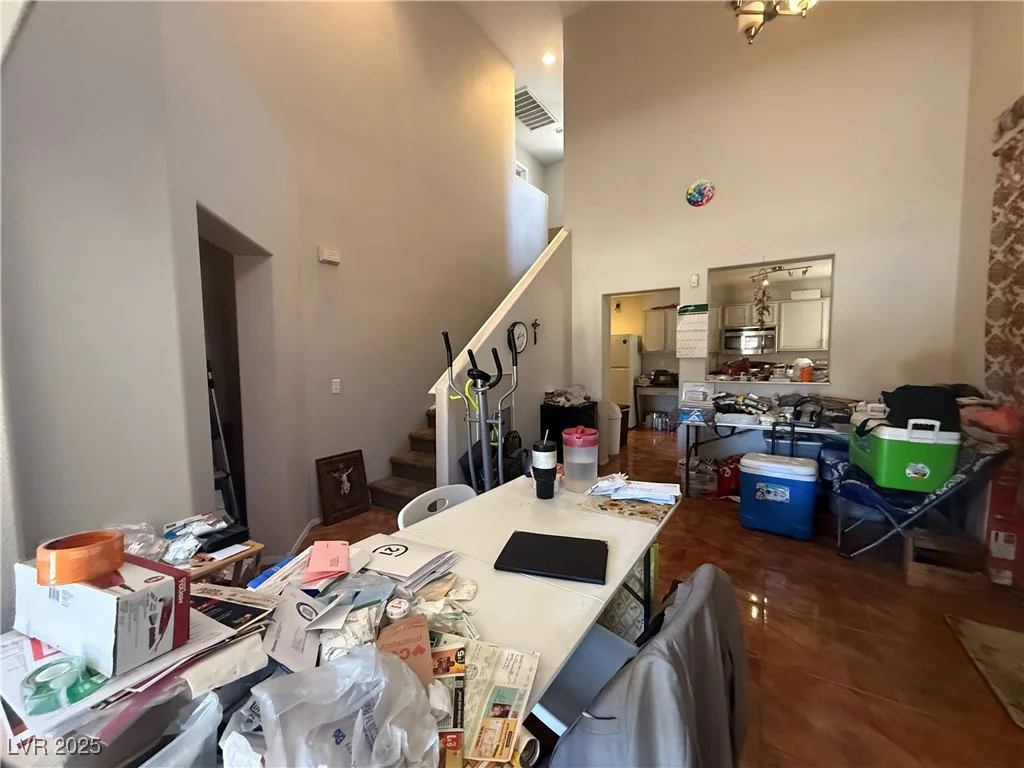 6287 Stone Hollow, Las Vegas, NV 89156