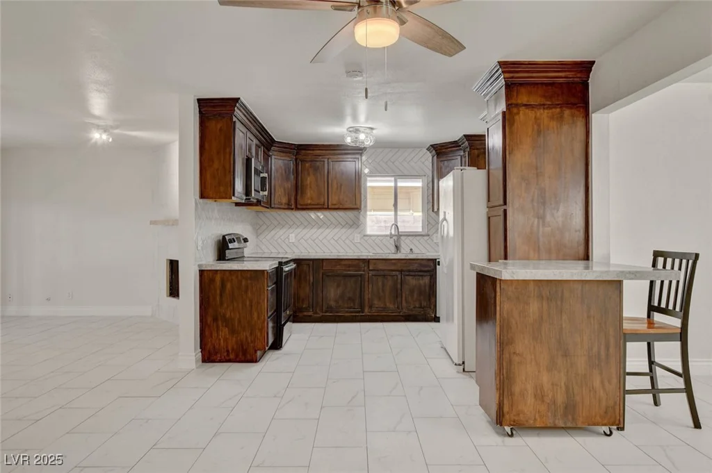 6225 Rassler, Las Vegas, NV 89107