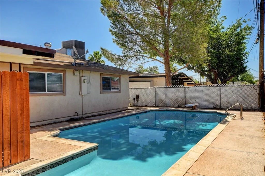 6225 Rassler, Las Vegas, NV 89107