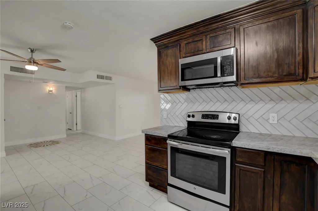 6225 Rassler, Las Vegas, NV 89107