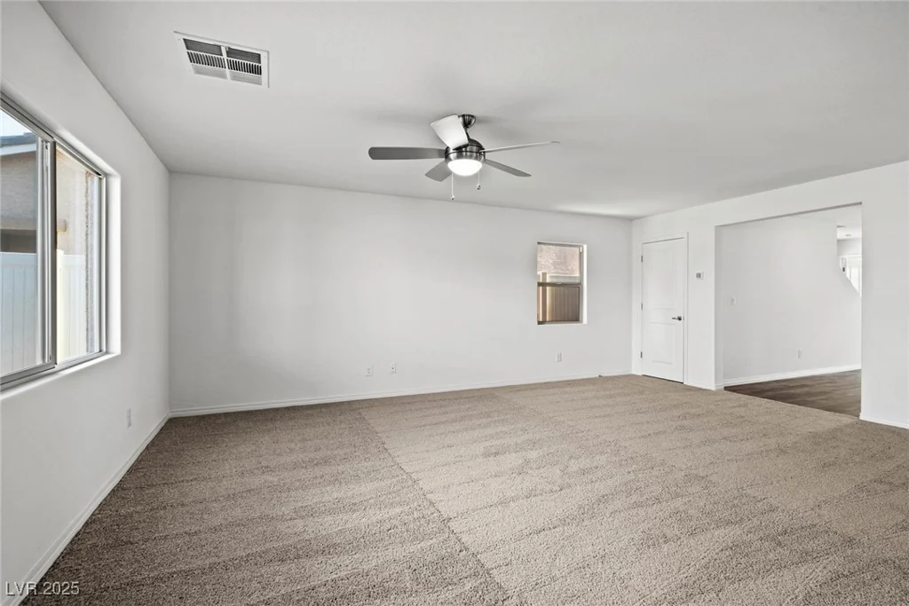 1656 Desert Path, North Las Vegas, NV 89032
