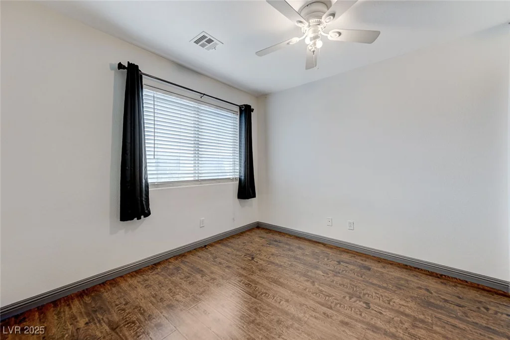 10078 Delicate Dew, Las Vegas, NV 89183