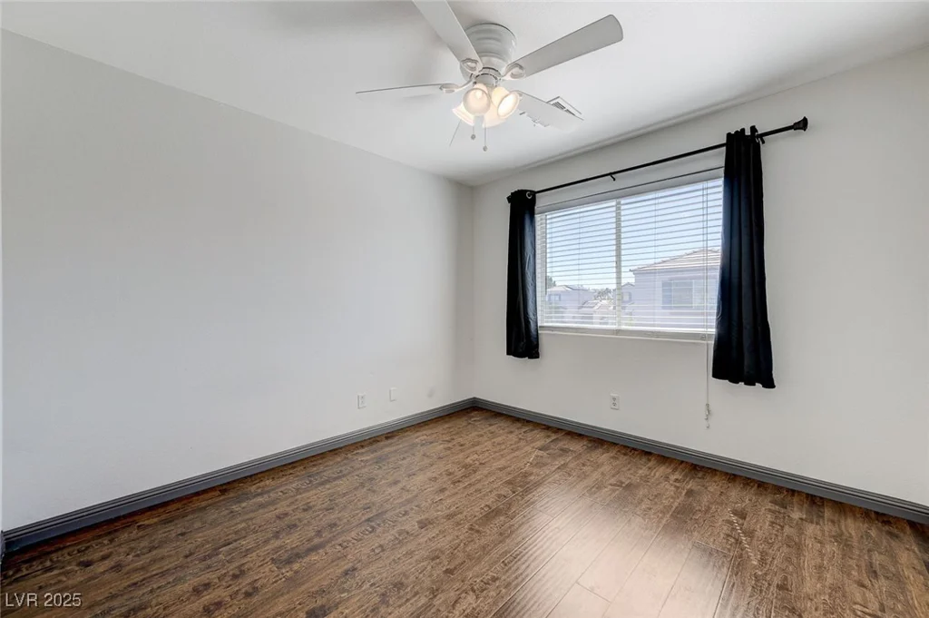10078 Delicate Dew, Las Vegas, NV 89183
