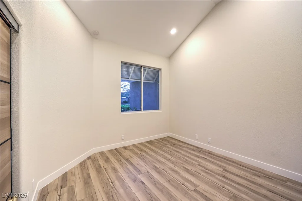 5010 Crooked Stick, Las Vegas, NV 89113