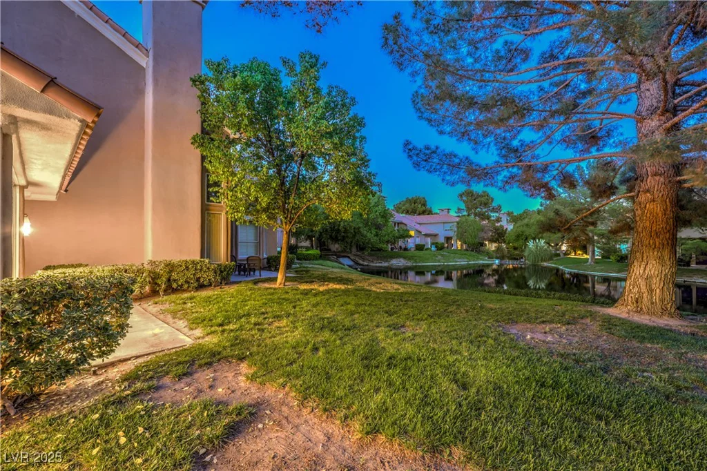 5010 Crooked Stick, Las Vegas, NV 89113