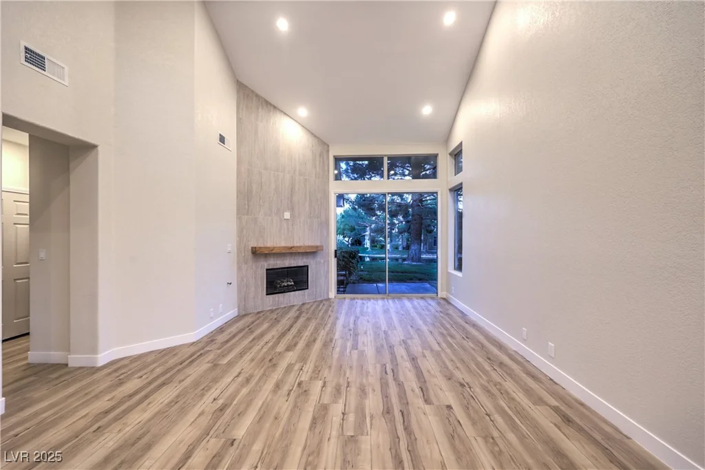 5010 Crooked Stick, Las Vegas, NV 89113