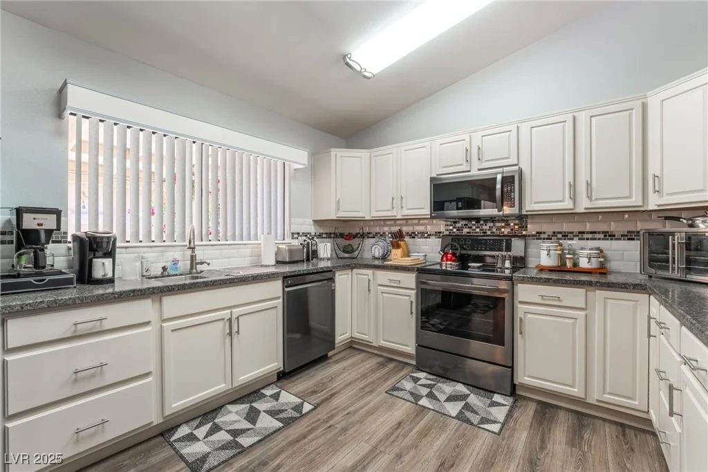 1057 Neil Armstrong, Las Vegas, NV 89145