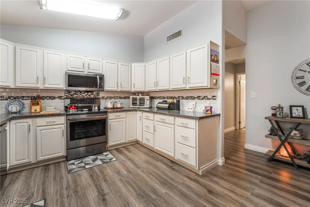 1057 Neil Armstrong, Las Vegas, NV 89145