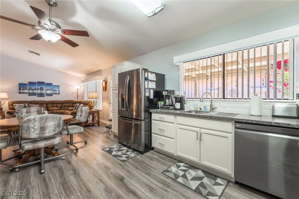 1057 Neil Armstrong, Las Vegas, NV 89145