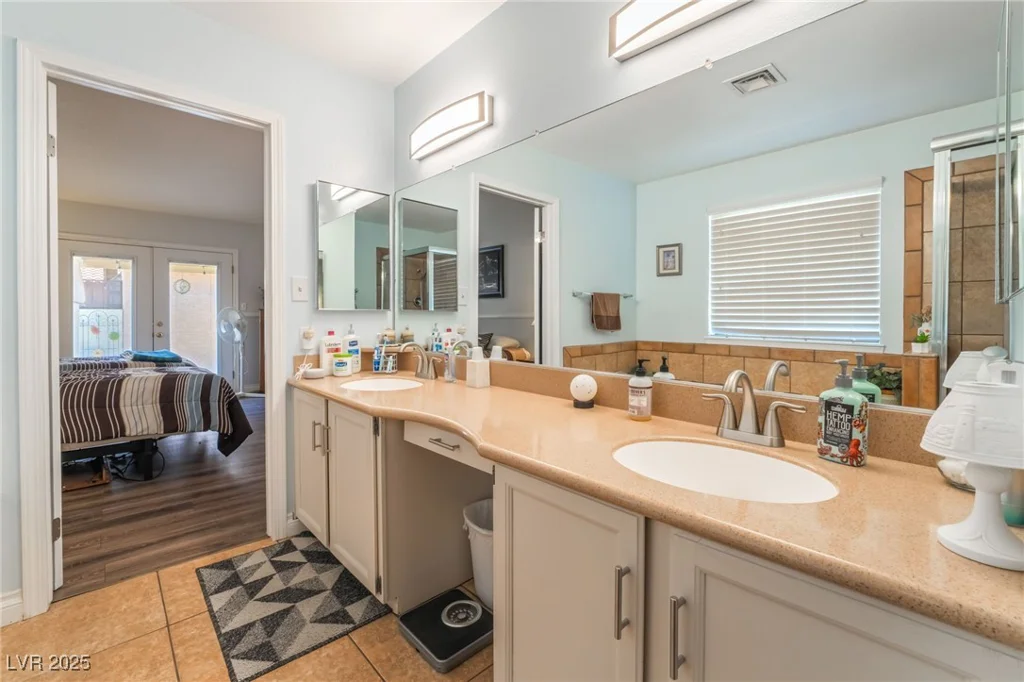1057 Neil Armstrong, Las Vegas, NV 89145