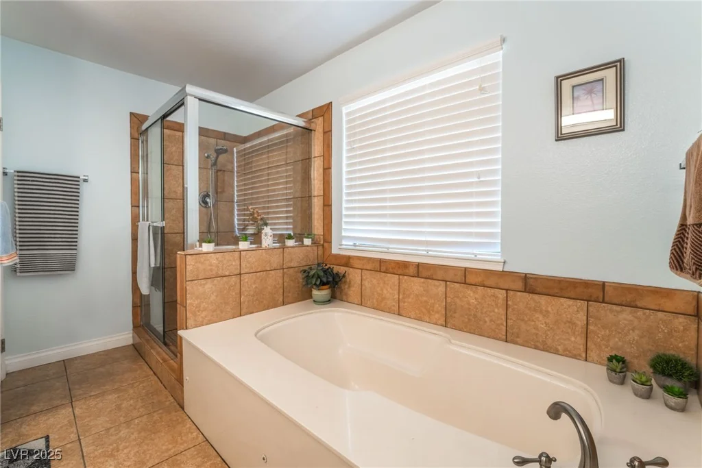 1057 Neil Armstrong, Las Vegas, NV 89145