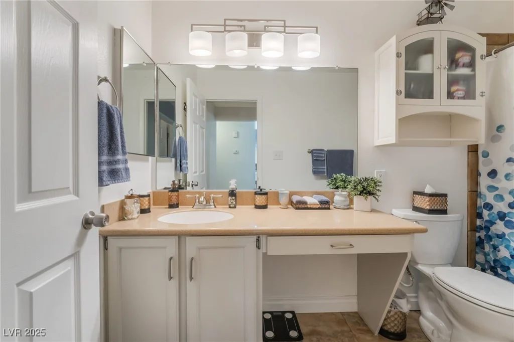 1057 Neil Armstrong, Las Vegas, NV 89145
