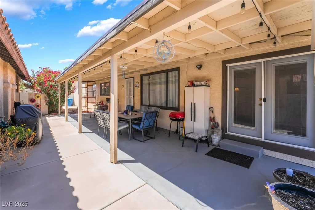 1057 Neil Armstrong, Las Vegas, NV 89145