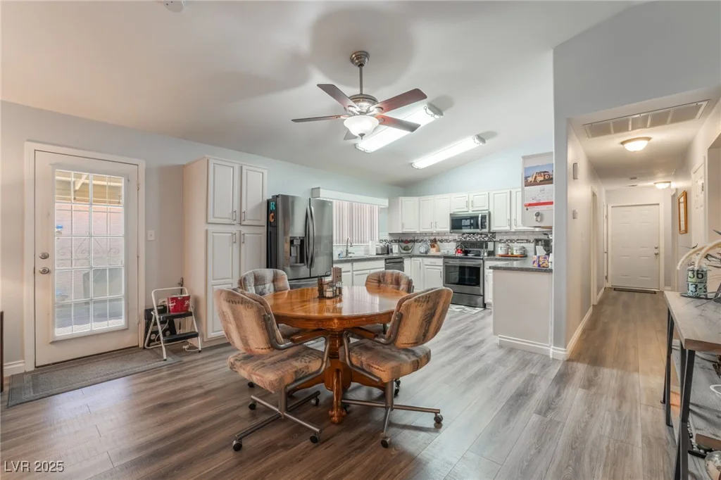 1057 Neil Armstrong, Las Vegas, NV 89145