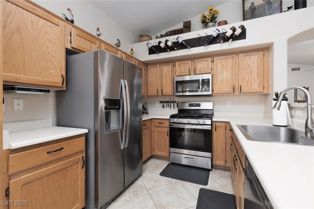 7904 Seabourn, Las Vegas, NV 89129