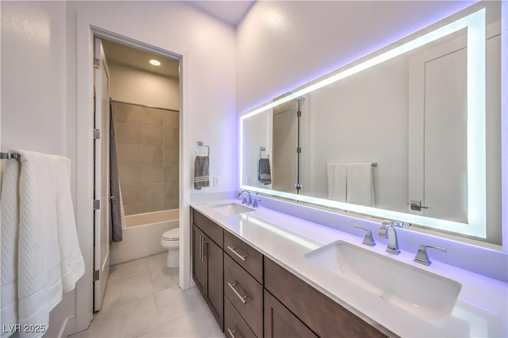 461 Highview Ridge, Las Vegas, NV 89138