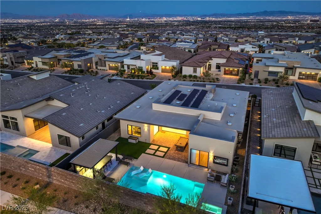 461 Highview Ridge, Las Vegas, NV 89138