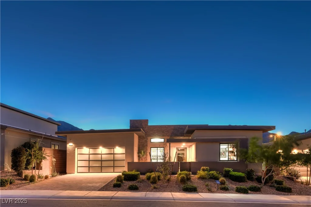461 Highview Ridge, Las Vegas, NV 89138