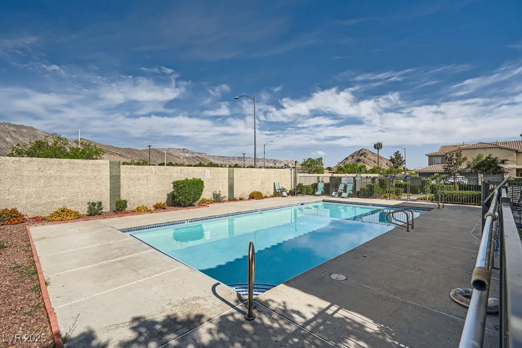 3253 Mystic Ridge, Las Vegas, NV 89129