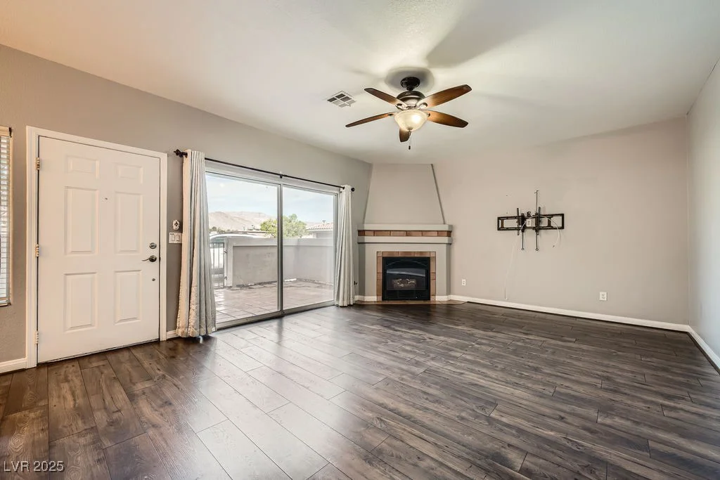 3253 Mystic Ridge, Las Vegas, NV 89129