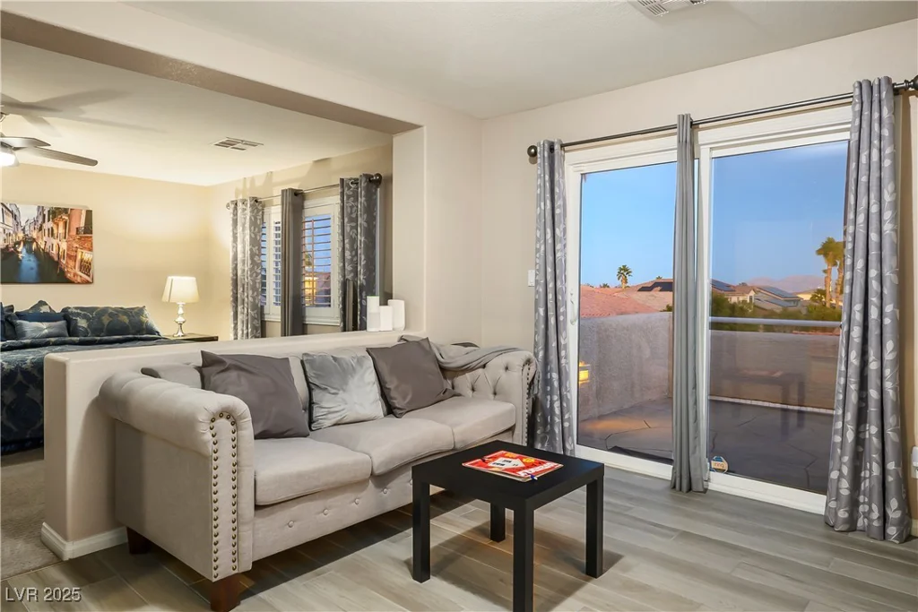 3146 Surf Spray, Las Vegas, NV 89117
