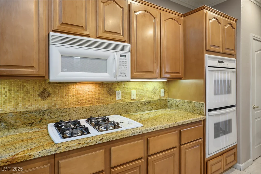 3146 Surf Spray, Las Vegas, NV 89117